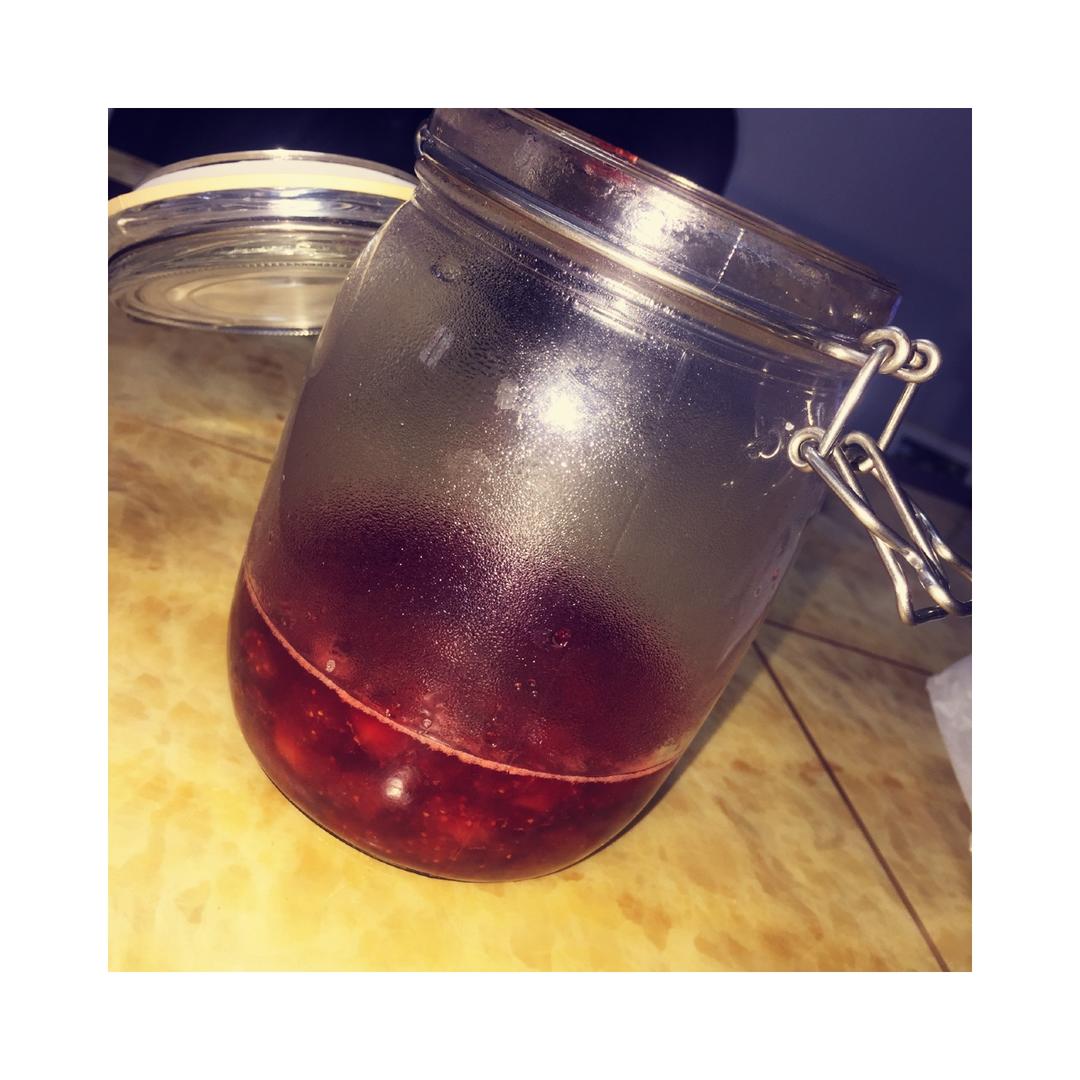 《Tinrry+》草莓果酱和草莓牛奶