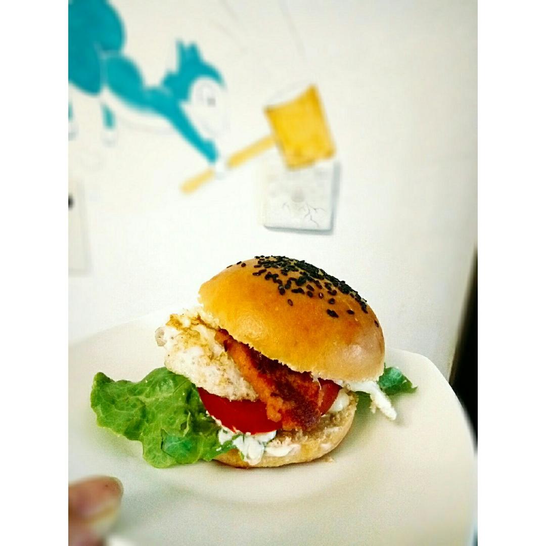 自制营养肉饼汉堡包