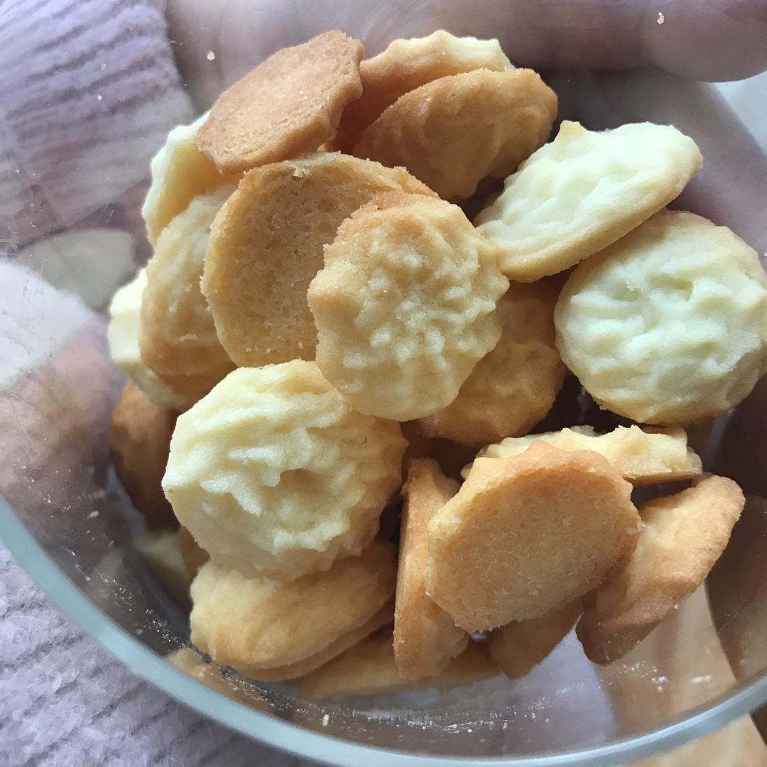 香气四溢的--奶油云顶曲奇