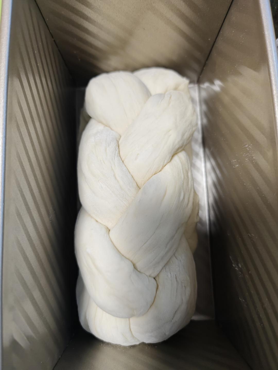 【小高姐】早餐白面包 极简主义的手工面包