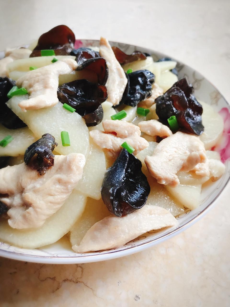 肉片山药炒木耳