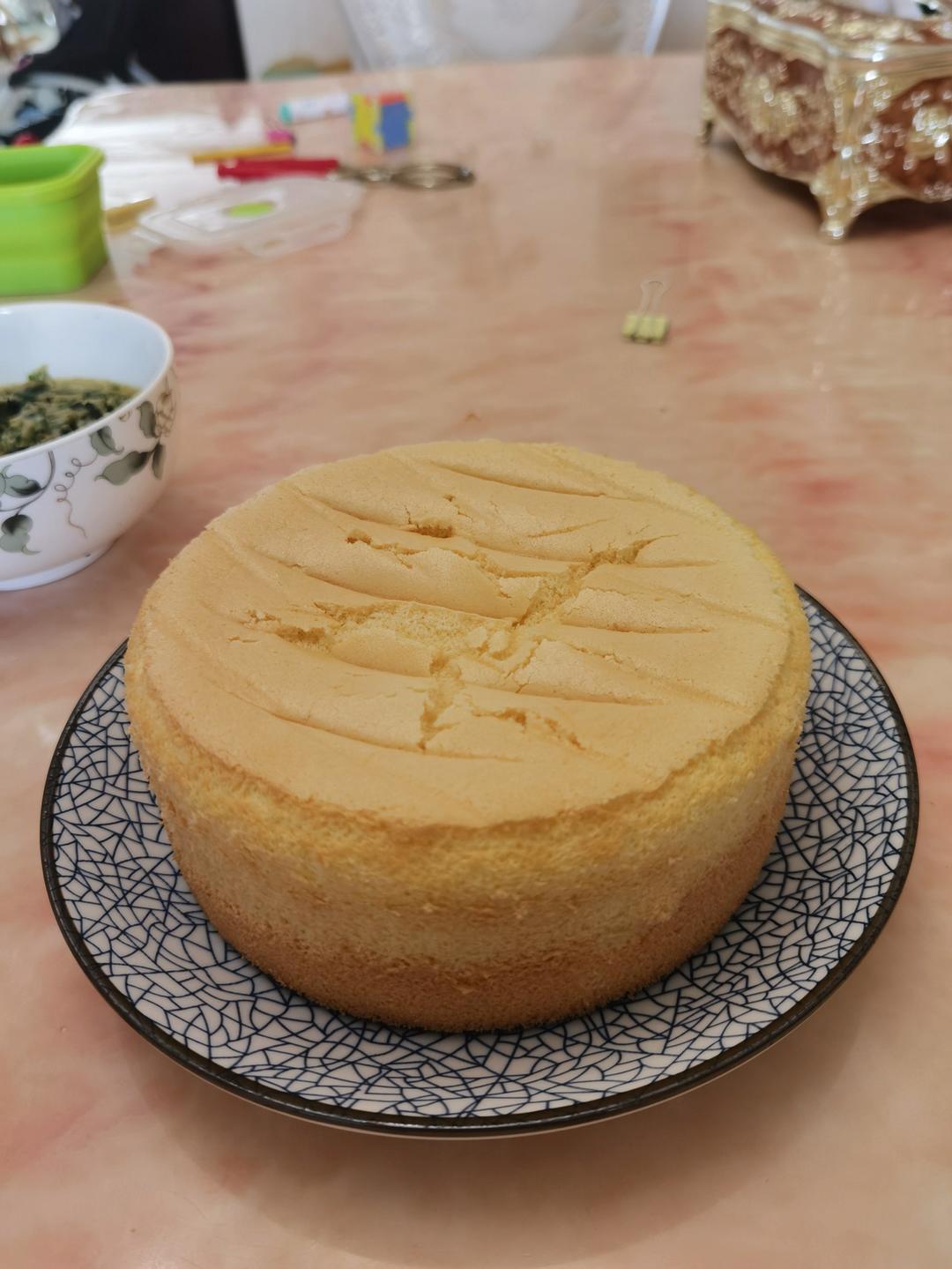 六寸戚风蛋糕(掌握这几点，做戚风就跟煮米饭一样简单)