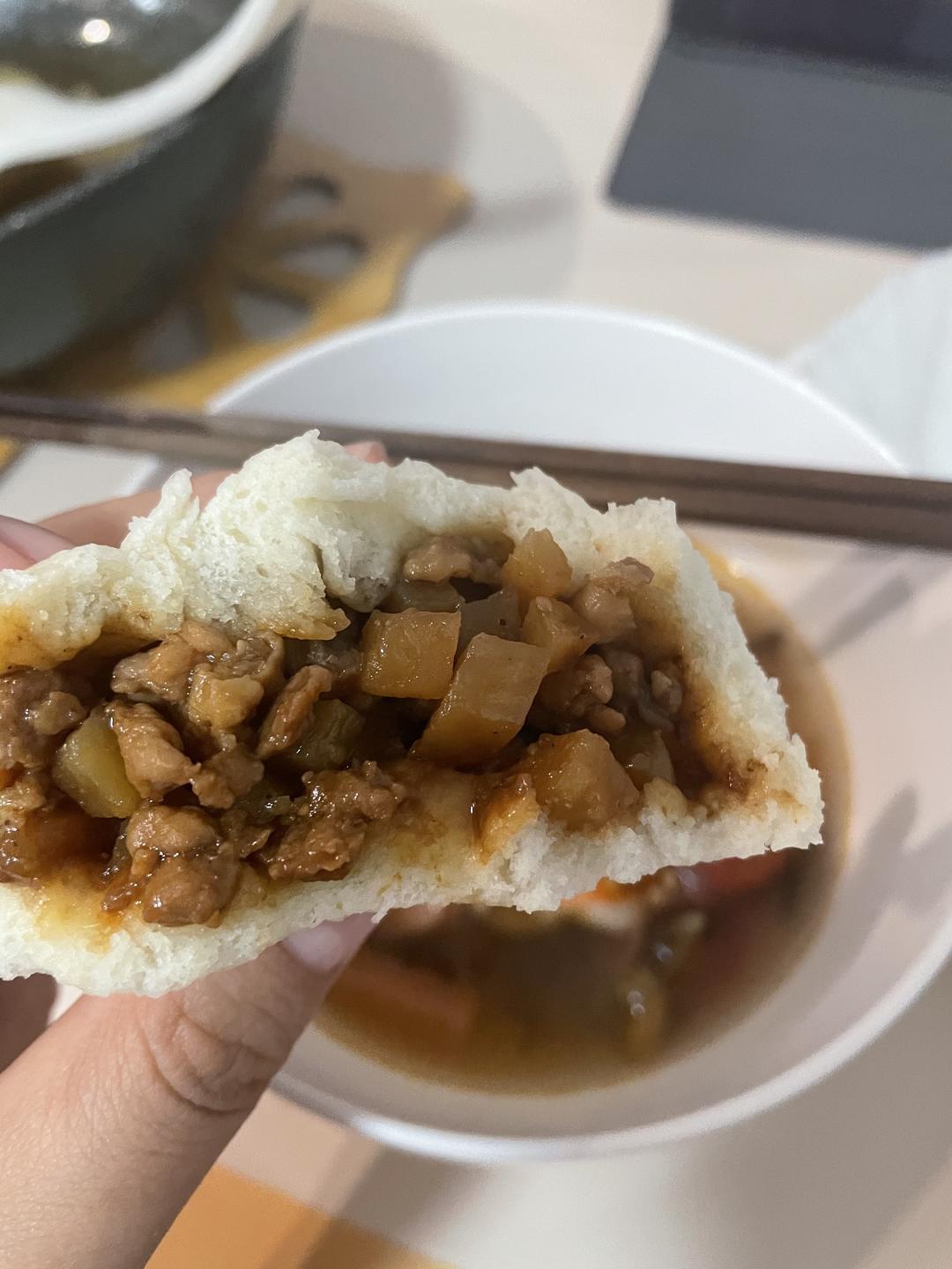 醬香土豆雞肉包子的做法 步驟6