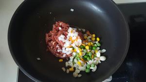 黑椒牛肉批萨平底锅版的做法 步骤2