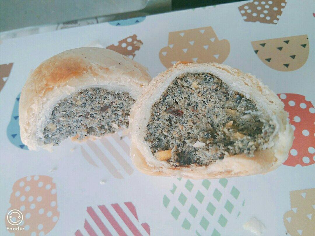 苏式椒盐芝麻月饼