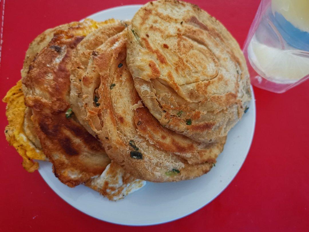 香酥千层饼，葱油饼，酥掉渣了