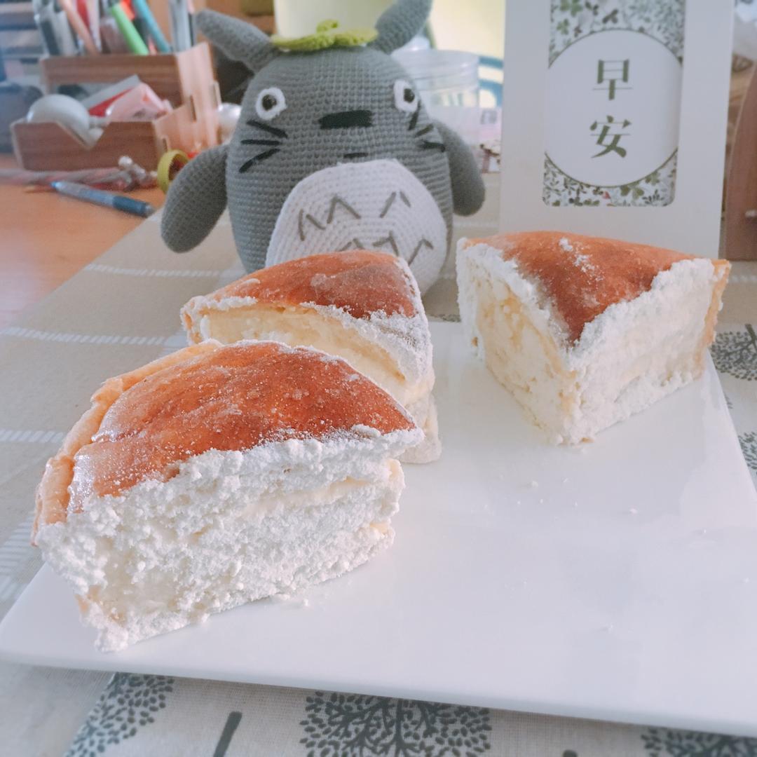 奶酪包---跟风火到一个不行的包包