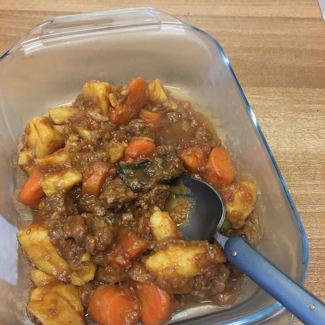 土豆炖牛肉