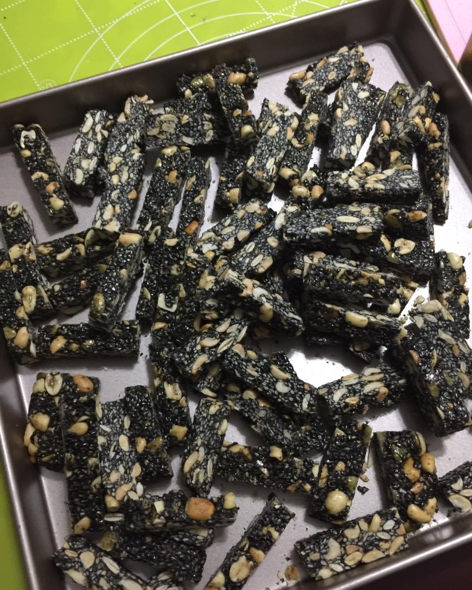南瓜籽芝麻糖