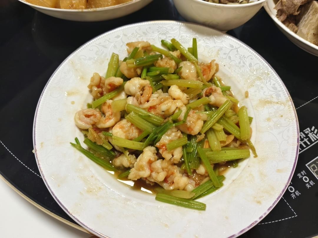 芹菜炒虾仁