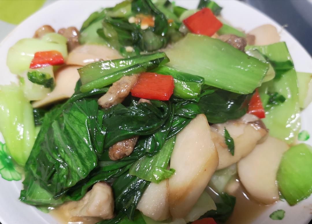 杏鲍菇炒青菜的做法