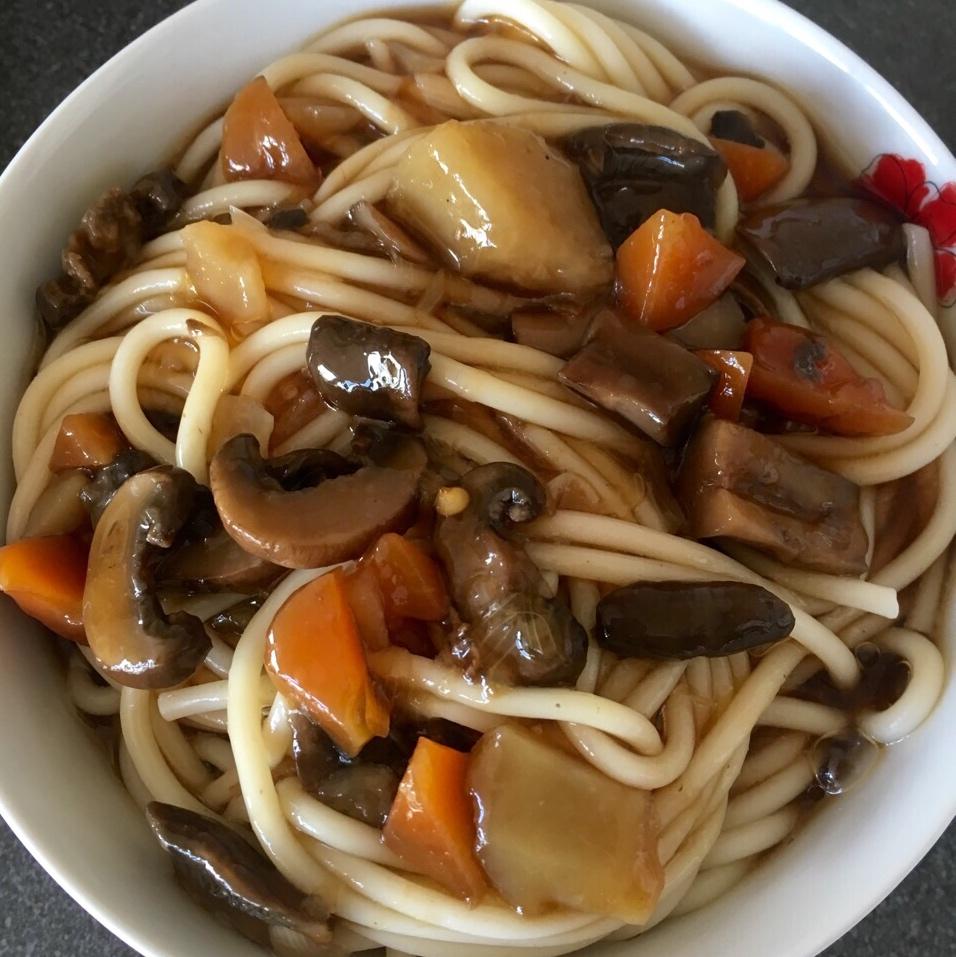 香炖蘑菇鸡肉