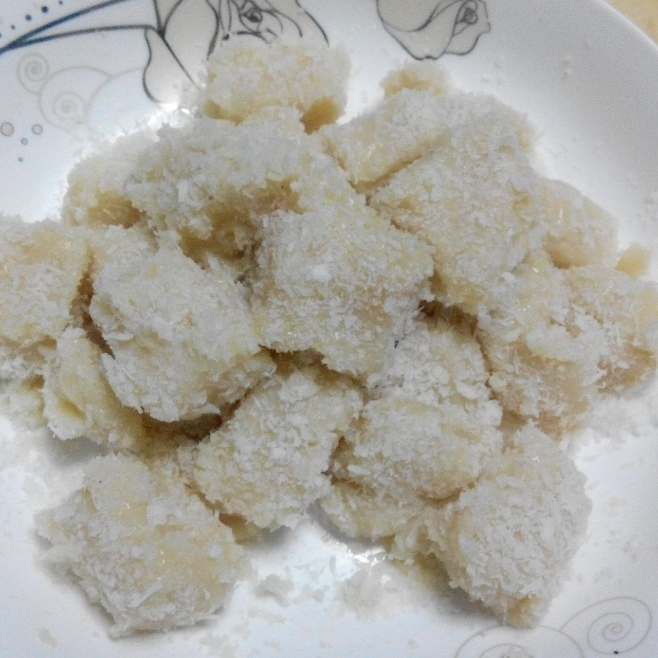 椰蓉牛奶糕
