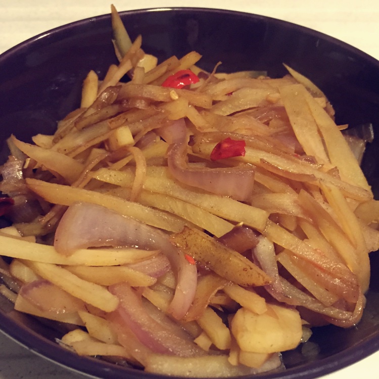 红烧洋葱土豆丝
