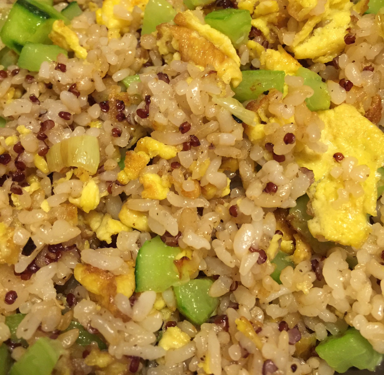 鸡蛋火腿肠炒饭