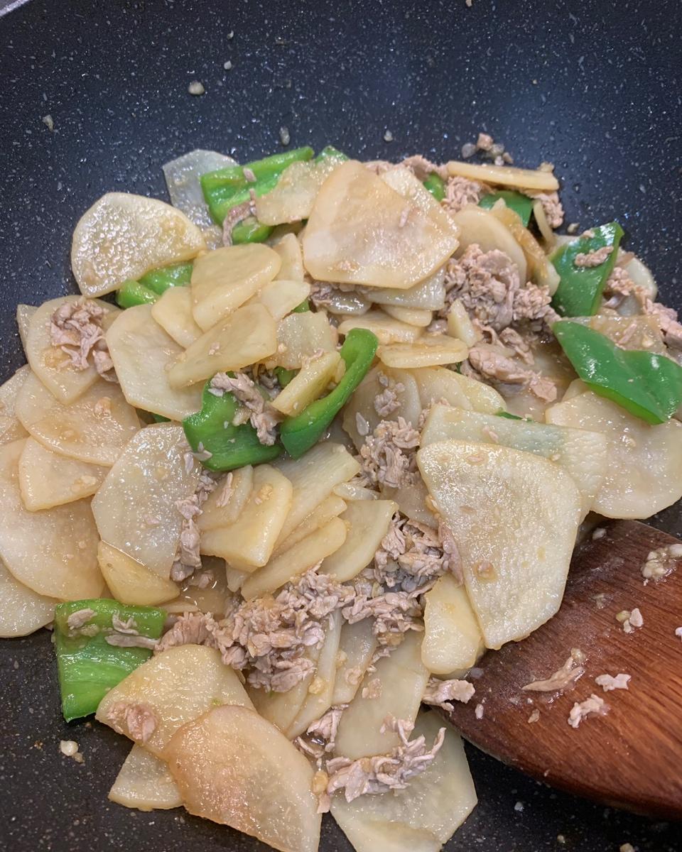 家常炒土豆片