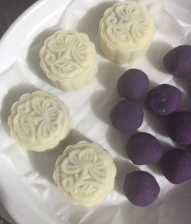 超越香港大班紫薯冰皮月饼