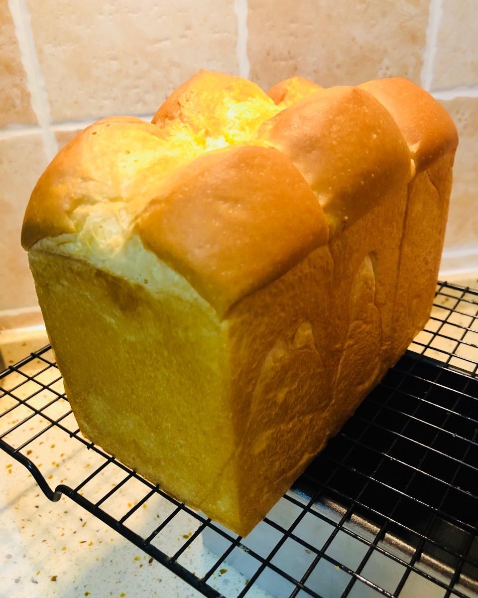 棉花糖-ly做的布里欧修皇冠吐司