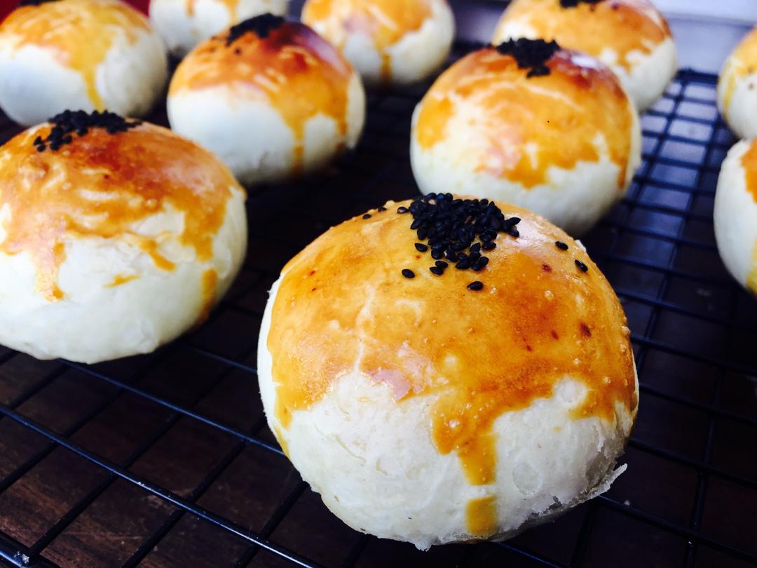 蛋黄酥酥酥（超级奶香黄油版）