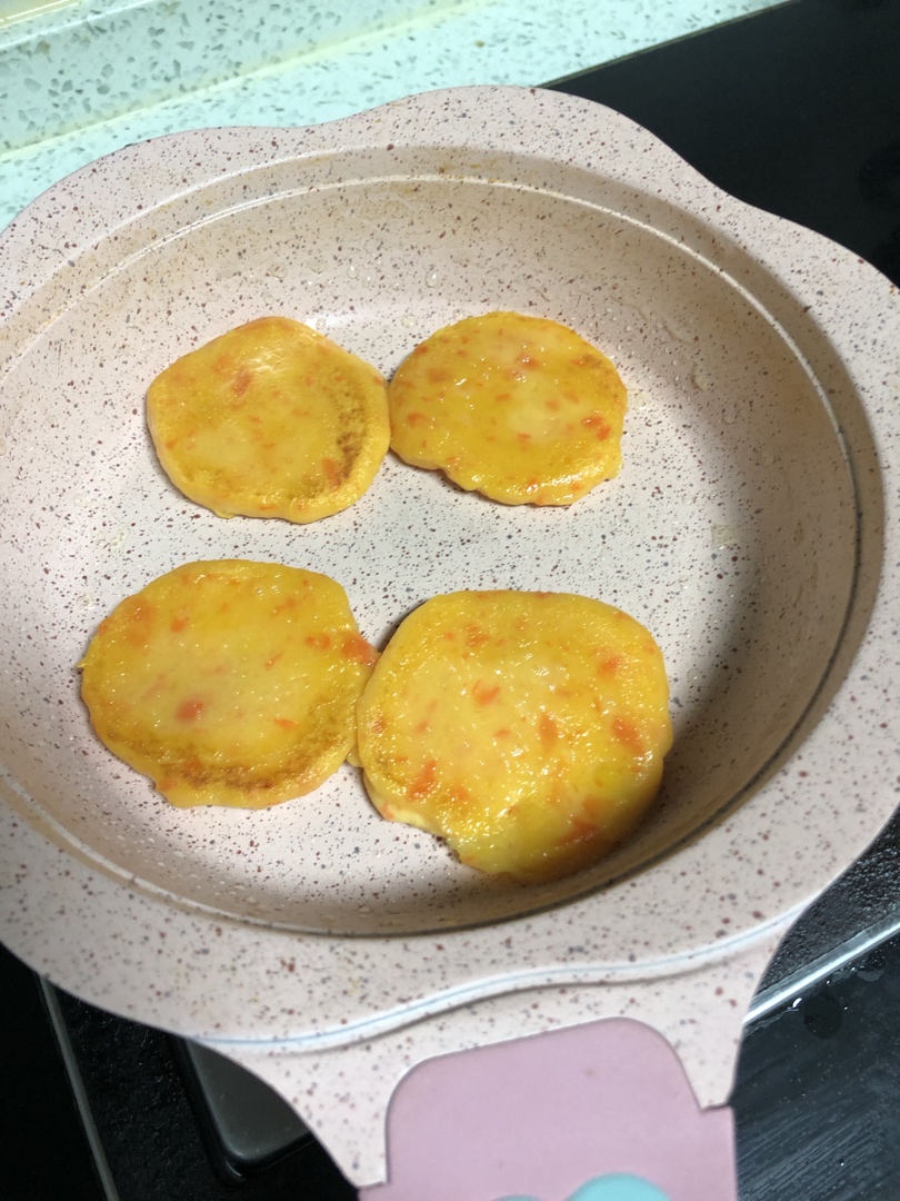 【宝宝辅食】胡萝卜红薯饼