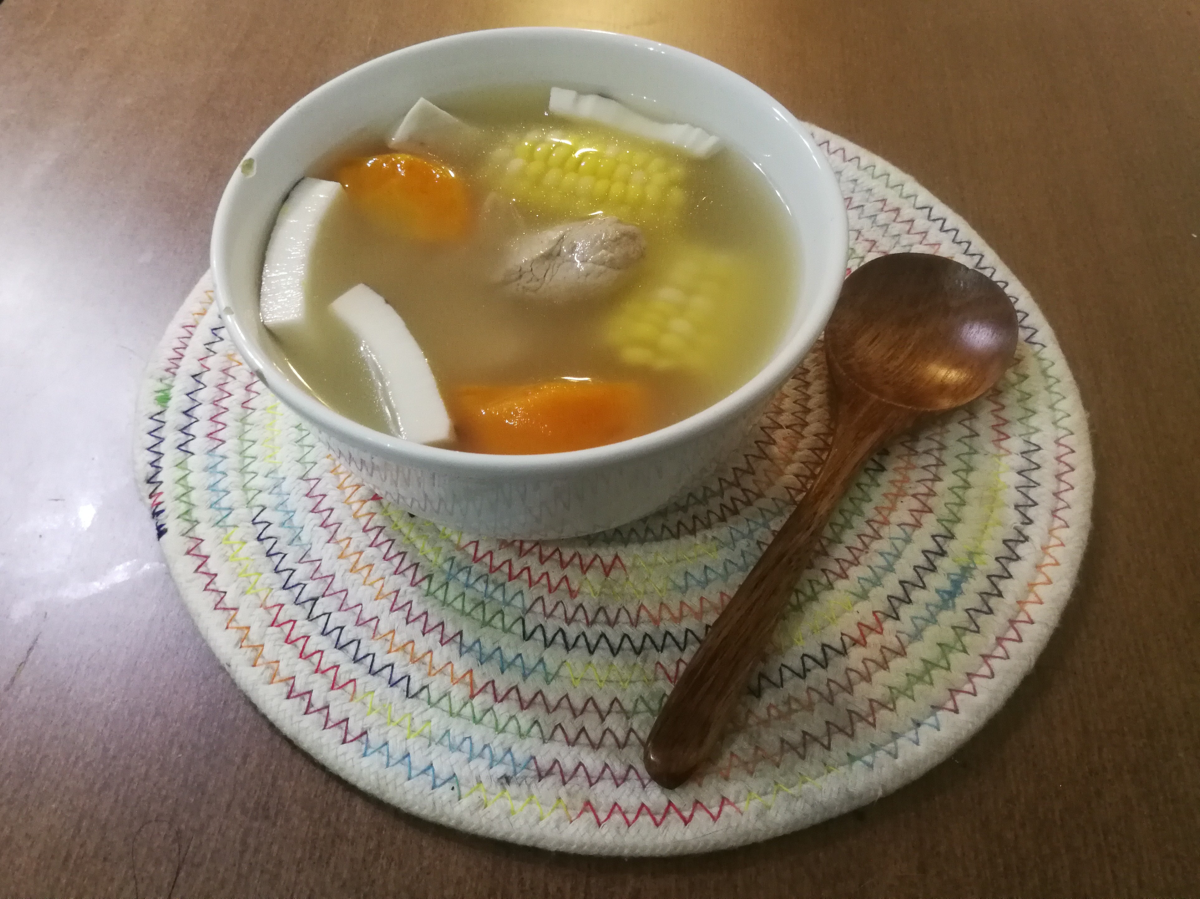 海底椰粟米红萝卜猪展汤的做法