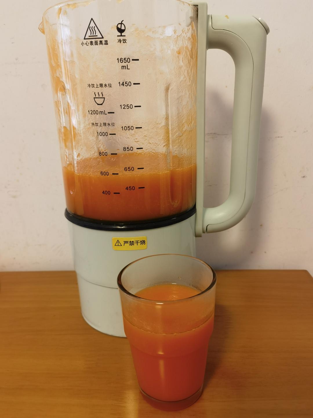 一杯有神奇魔力的饮品🍹胡萝卜🥕苹果🍎汁（热饮）