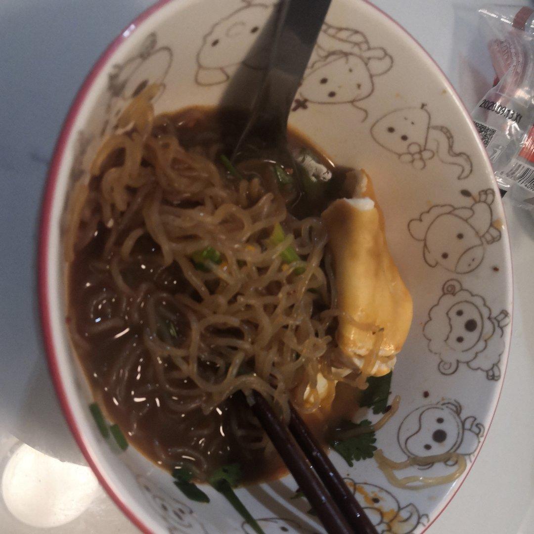 10分钟搞定40大卡的懒人魔芋酸辣粉——减肥美食4