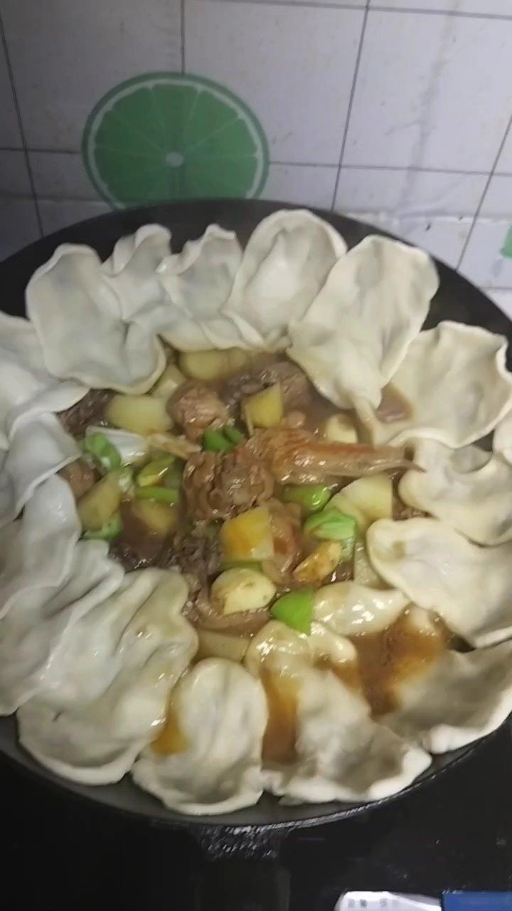 地锅鸡+自制红油【曼食慢语】