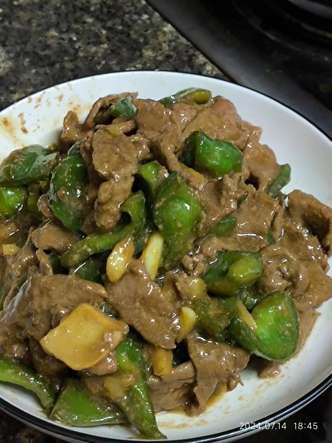 青椒炒牛肉