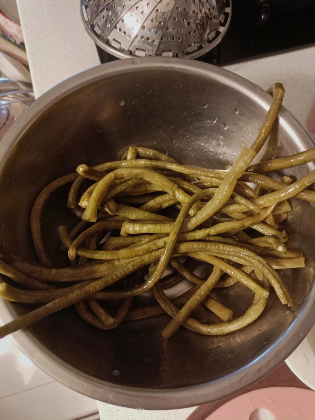 腌制酸豆角最简单的方法