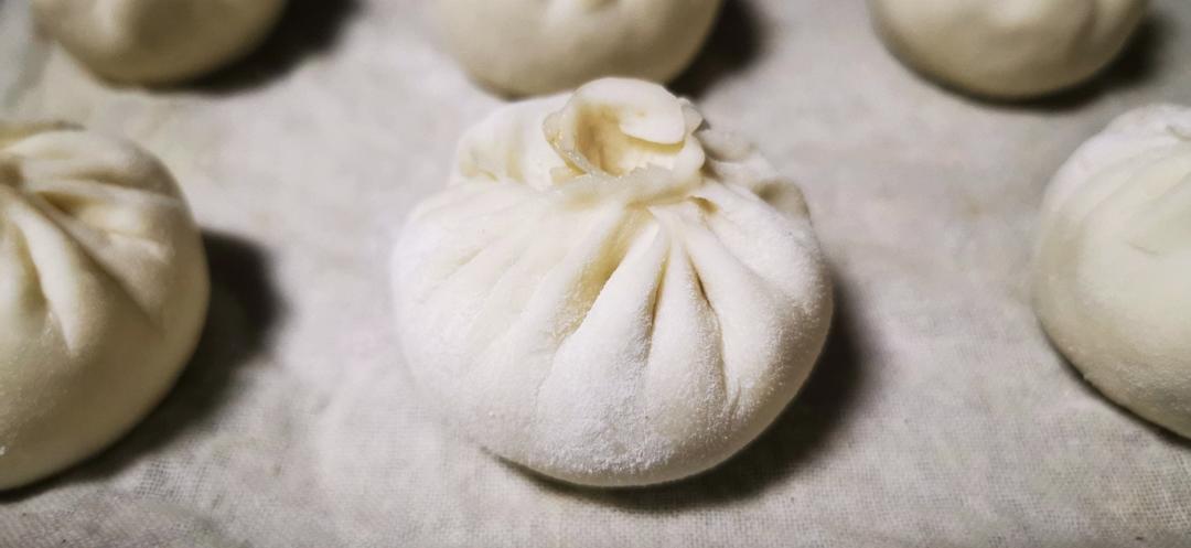 包子提褶子视频，20褶慢动作！