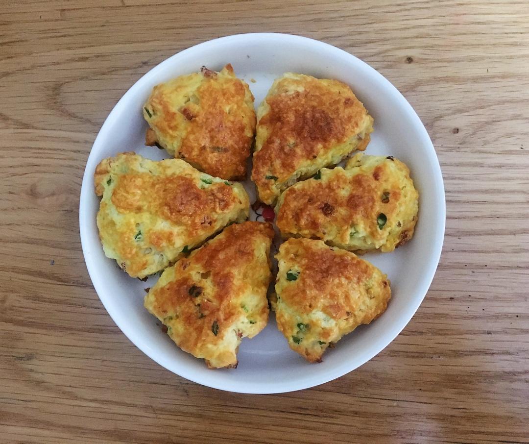 葱火腿司康