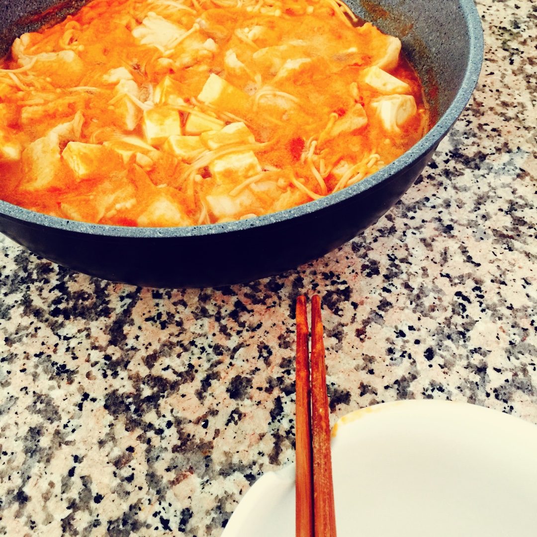 龙利鱼豆腐煲