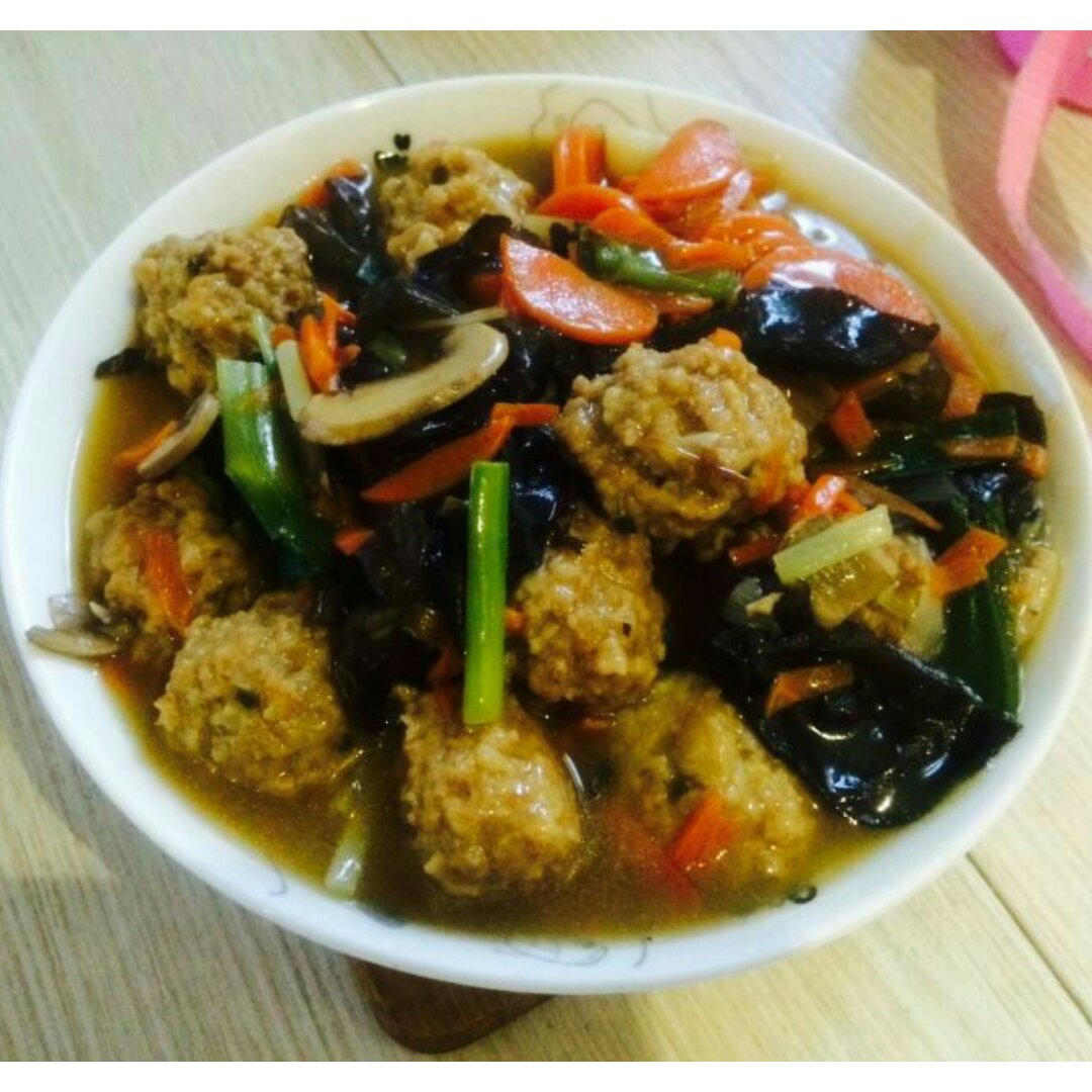 黄焖肉丸