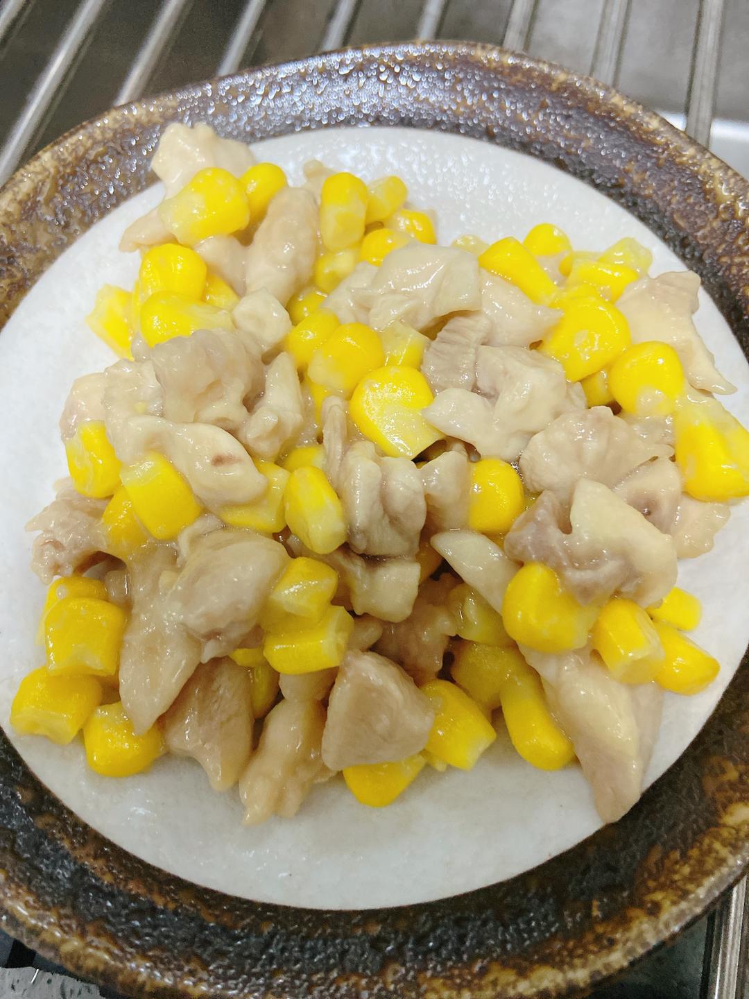 玉米炒鸡腿肉
