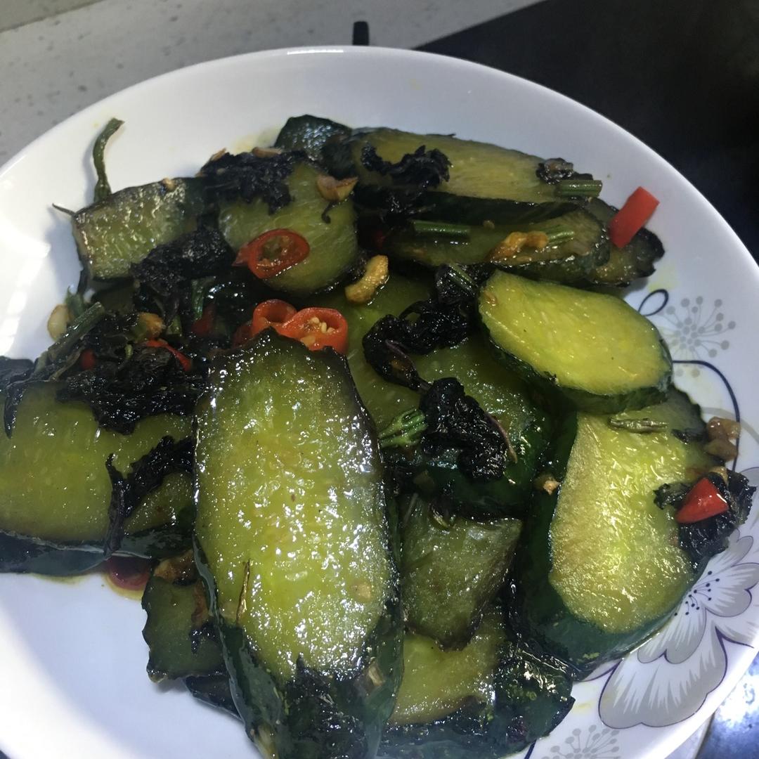 紫苏煎黄瓜
