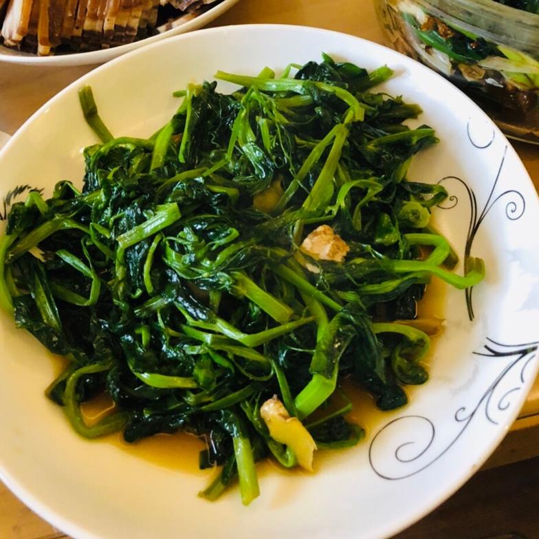 清炒豌豆尖