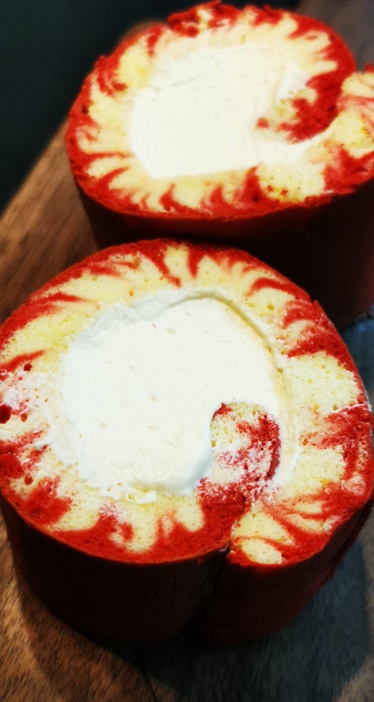 蛋糕卷，红丝绒蛋糕卷，旋风蛋糕卷