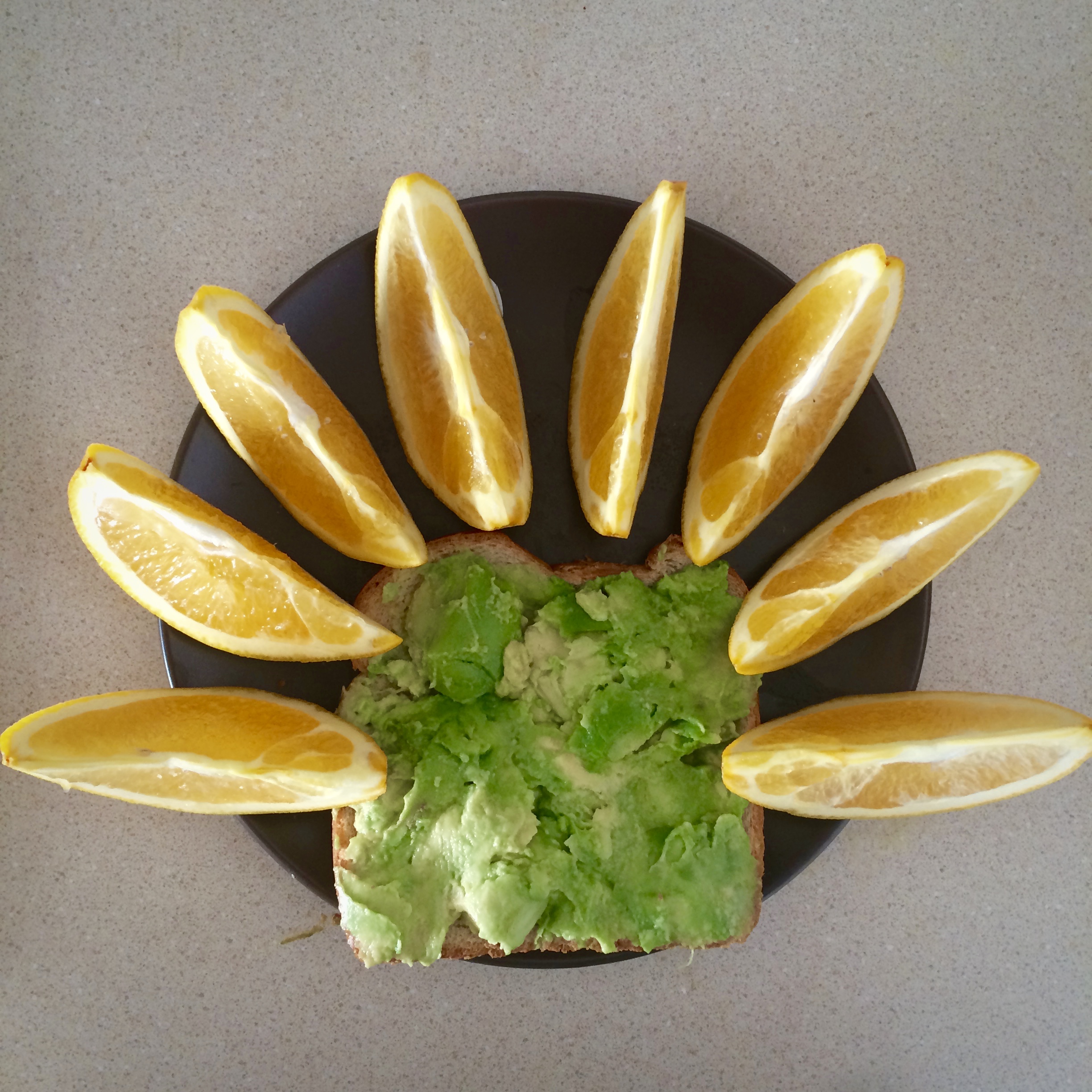 牛油果超美味吃法一牛油果抹面包