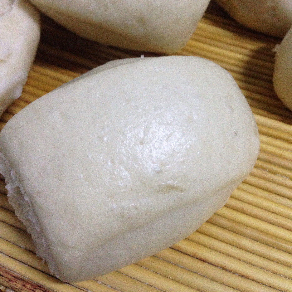 面包机版超松软牛奶馒头
