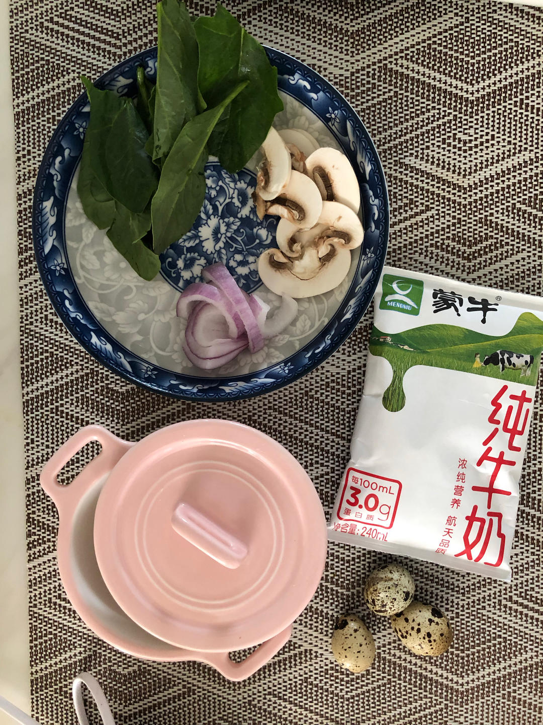 菠菜口蘑烘蛋【4月北鼎烤箱食谱】