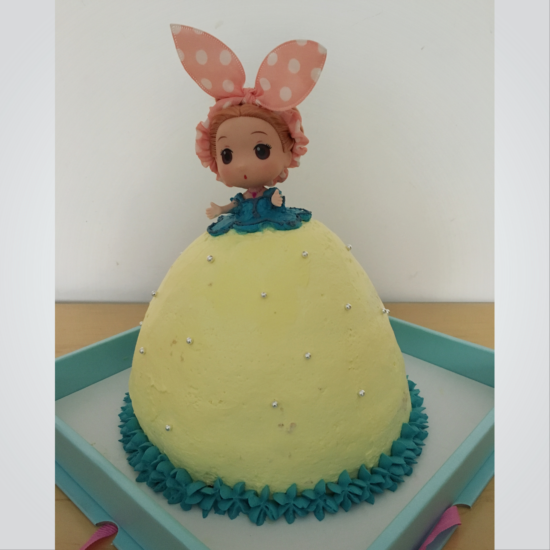 梦幻时尚的芭比蛋糕