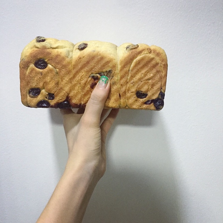 不好吃你打我的葡萄干吐司