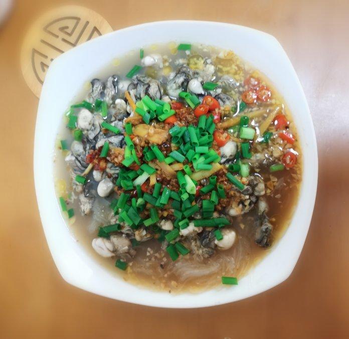 蒜蓉粉丝蒸蚝仔牡蛎肉