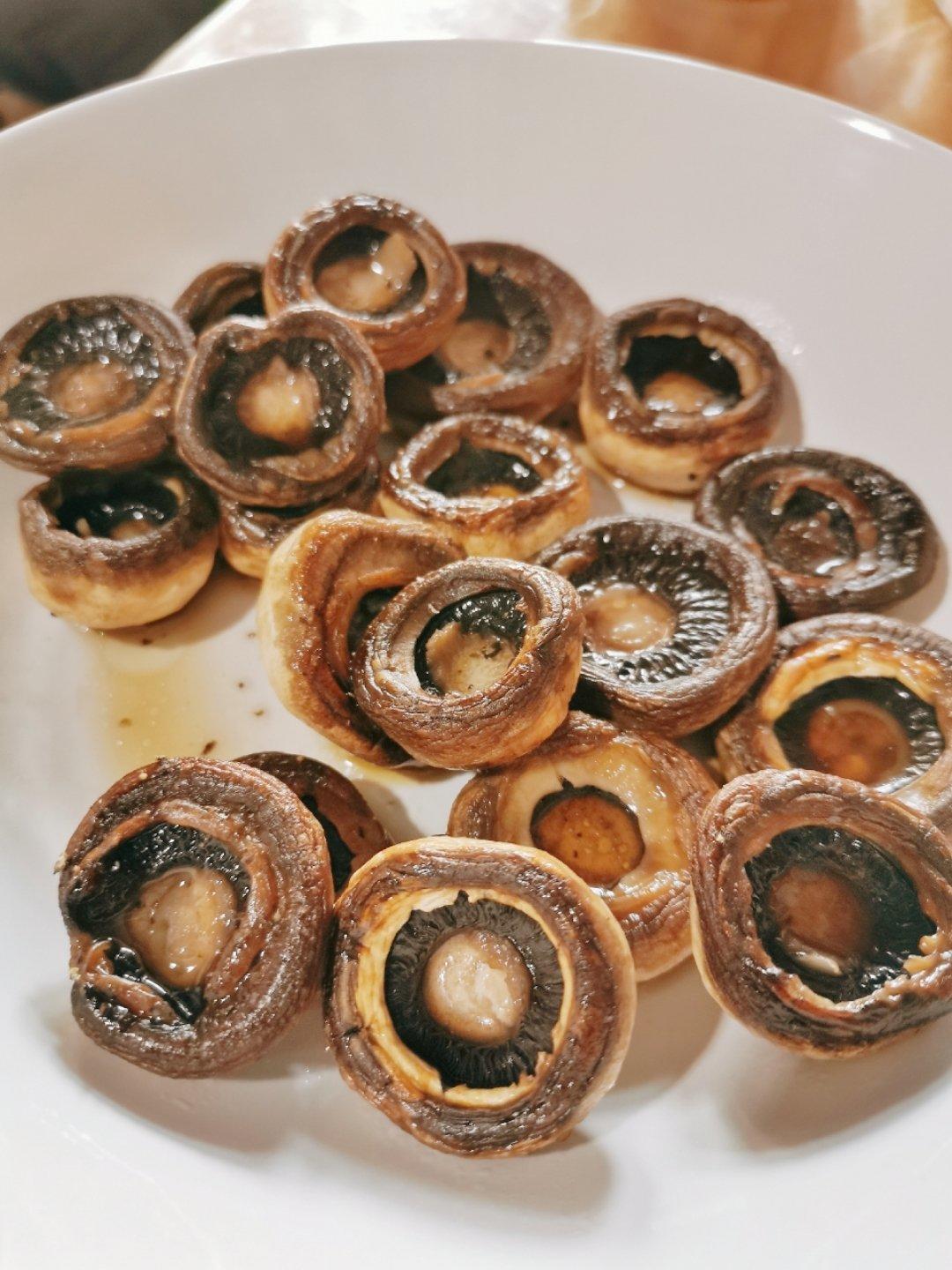 保留最原始鲜味儿的煎口蘑