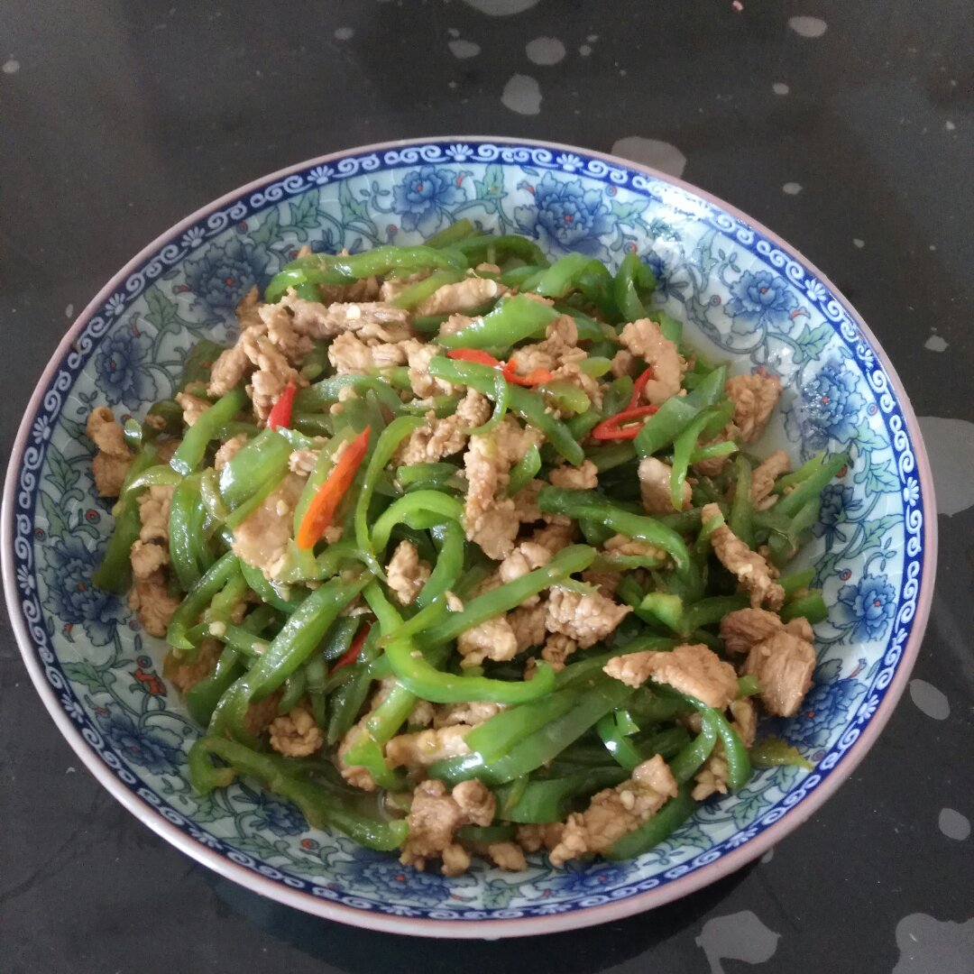 孜然青椒炒肉