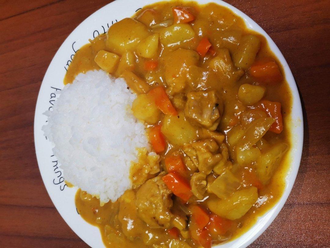 超下饭咖喱鸡🍛好吃呀～