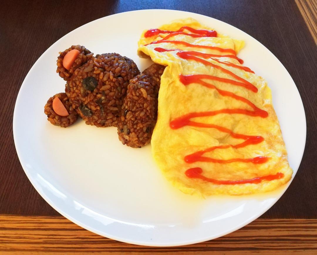 宝宝爱吃🉐蛋包饭