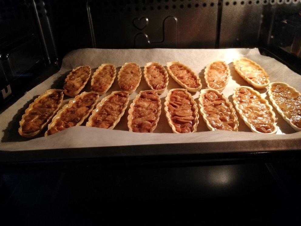 视频🚢一次搞定3种口味｜焦糖坚果糯米船｜不测温，不冷冻｜低糖｜简单｜0难度