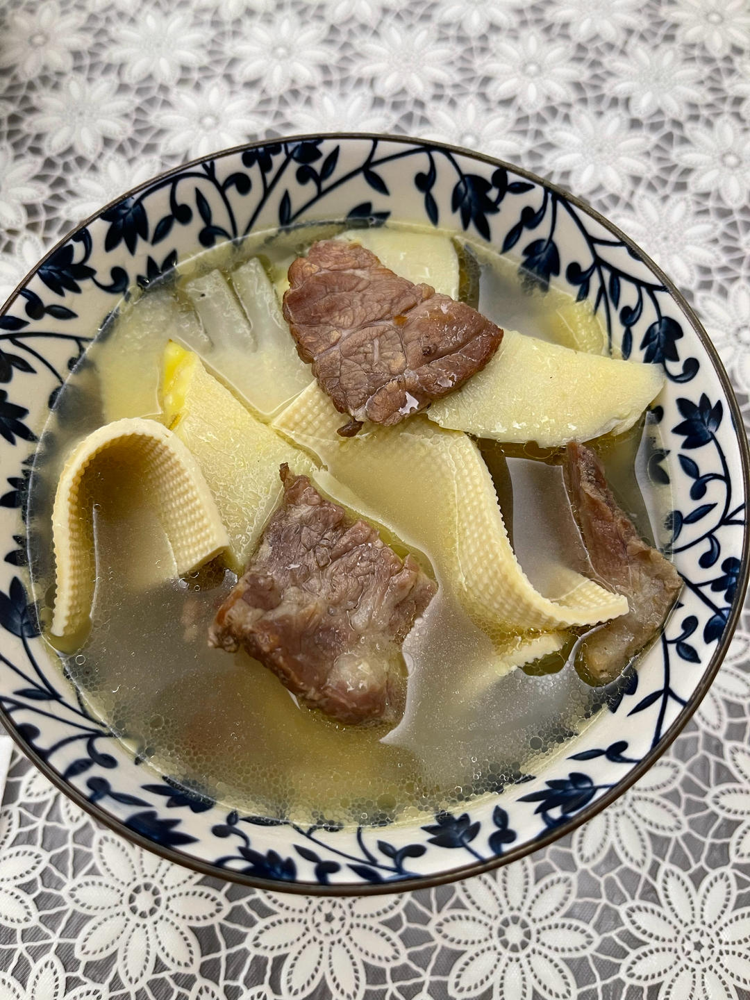 鲜掉眉毛的上海腌笃鲜